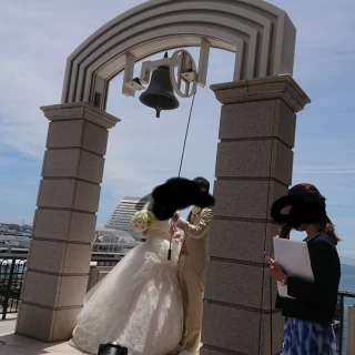 晴れていれば外に出てフラワーシャワーなどできます♪