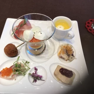 前菜の盛り合わせ