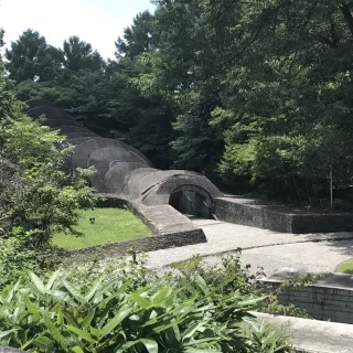 洞窟のよう