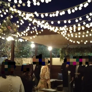 夜にデザートブッフェでガーデンを利用しました。