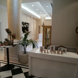 入り口
明るくすっきり|505635さんのChapel &Dining by CASA DOLCEの写真(640651)