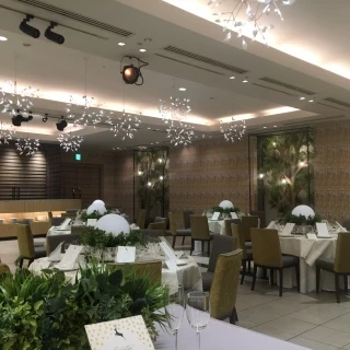 壁の模様が気になりました。