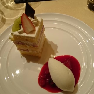 ケーキとアイス