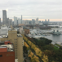 チャペルから見た横浜港一帯