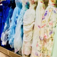 カラードレスの種類も豊富