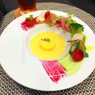 前菜の試食