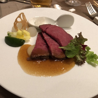 メイン