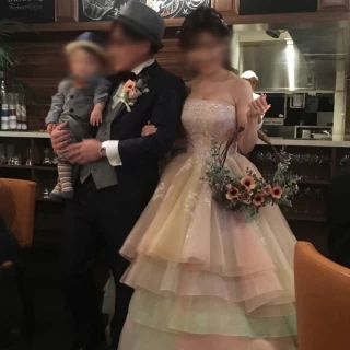 カラードレスお色直し