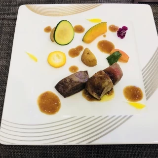 お肉料理