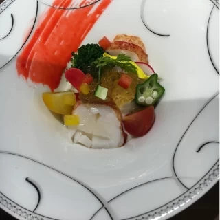 フェアの特典で試食した前菜です。