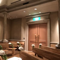 チャペル入り口側。広いため全面の写真を一度に撮れません