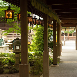 挙式時に本殿まで行く回廊です。参列者で歩きます。|507265さんの大井神社 宮美殿の写真(649280)