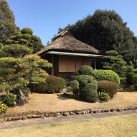 和洋折衷な庭園
