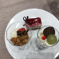 デザートビュッフェ