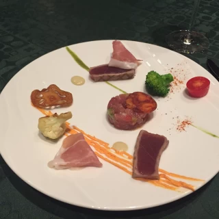 試食