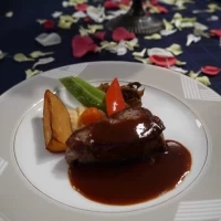お肉料理