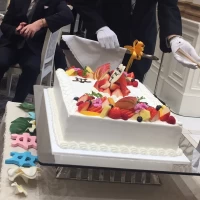 オリジナルデザインのウェディングケーキ