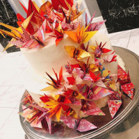 折り鶴を散りばめたケーキ
和装でケーキ入刀しました