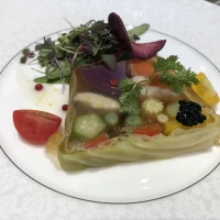 前菜が彩り豊かだった