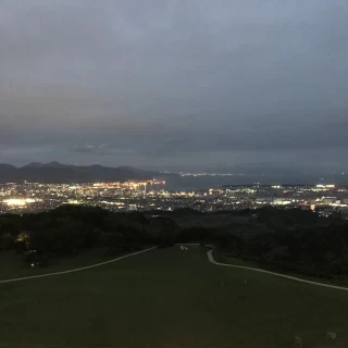 夜景。港町が綺麗です。