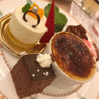 デザートビュッフェ