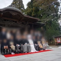 本殿前