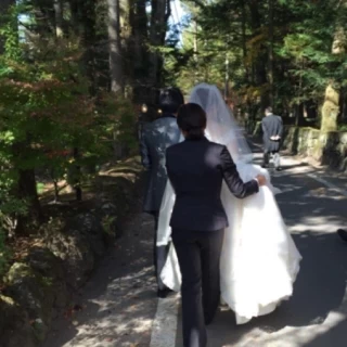 チャペルから披露宴会場への移動