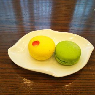 試食で頂いたマカロンです。