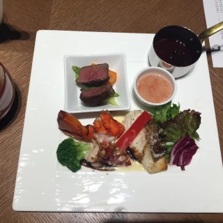 試食です
ソースがおいしい