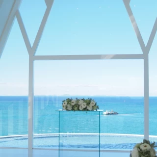 海と空がとても綺麗に見えます。