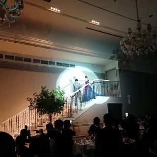 お色直し後の入場は2階から行いました。