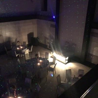 階段上からの様子