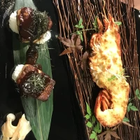 フォアグラのお寿司がとても美味しいです。