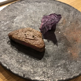 国産和牛は柔らかく食べやすかったです。