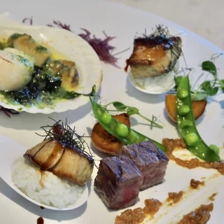 試食