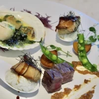 試食