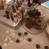 試食会のスイーツビュッフェ