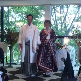 和装と 披露宴会場