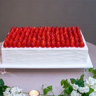 ウェディングケーキ
