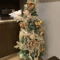 待合室にはクリスマスツリー