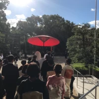 花嫁行列にて挙式の神殿に向かうところ1