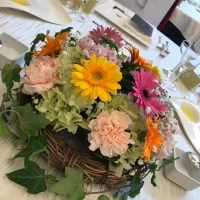 テーブルの花