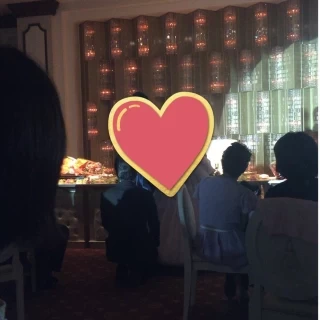 会場