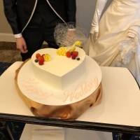 ウェディングケーキ