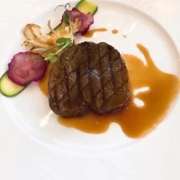 国産牛フィレ肉の網焼き