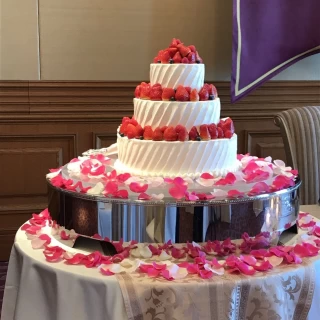 ウェディングケーキ