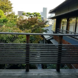 意外にもテラス有。ドレスにもぴったりです