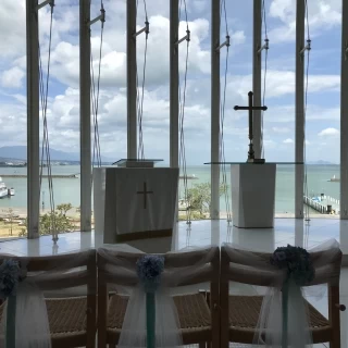 カーテンを上げた後。琵琶湖が一望できる。