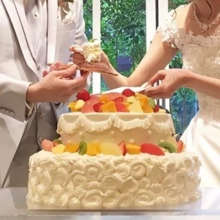 ウェディングケーキ