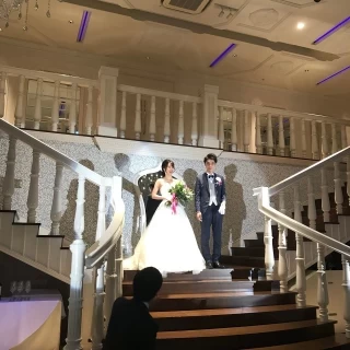階段からの入場できます！